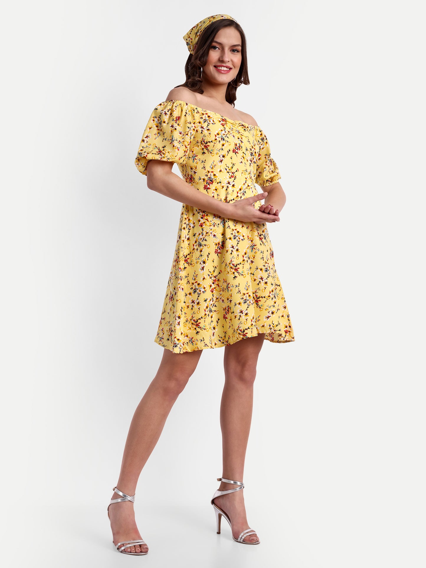 Essque Yellow Floral Print Sweetheart Neck Empire Dress