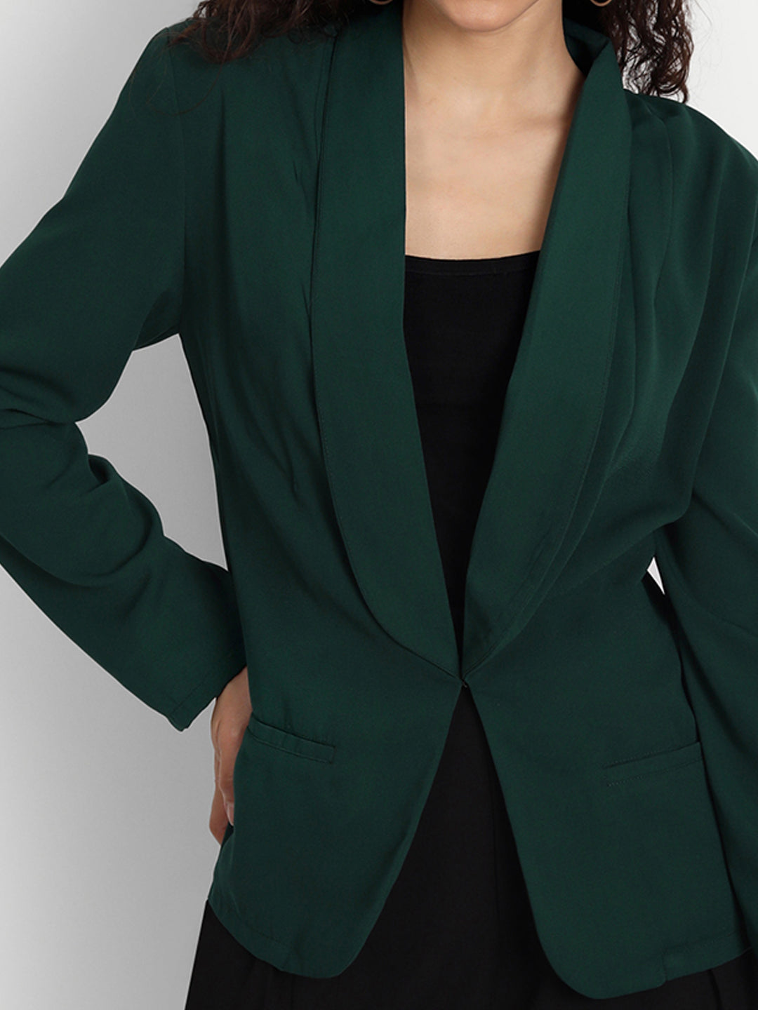 Essque Green Solid Shoulder Padded Blazer - Essque Attire With Attitude